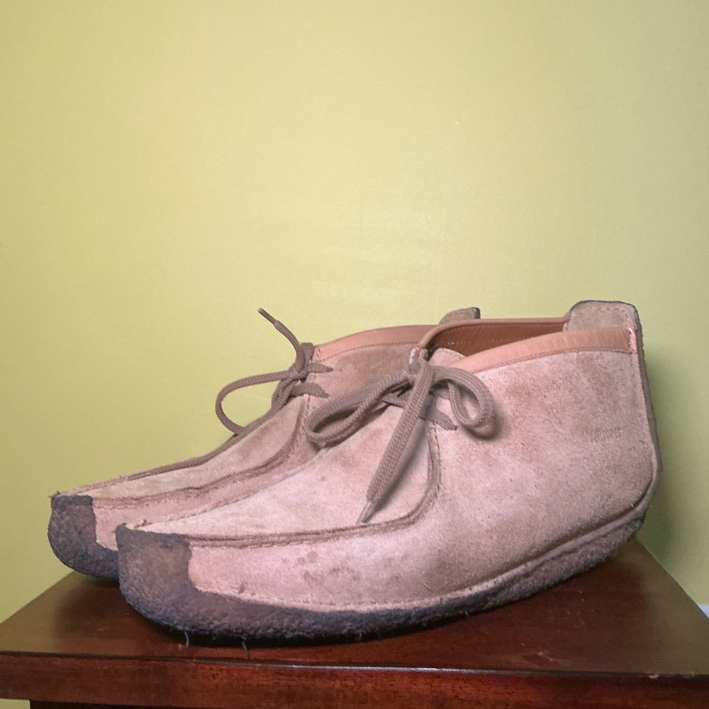 Clarks Brown Suede Casual Shoes - Picture 2 of 7